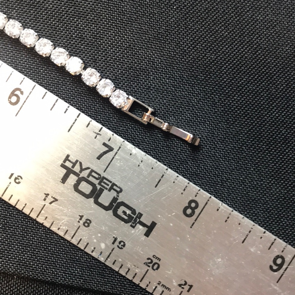 NWT CZ Tennis Bracelet - Picture 2 of 3